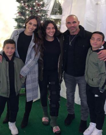 Anthony John Marco daughter Melissa Gorga with her family.